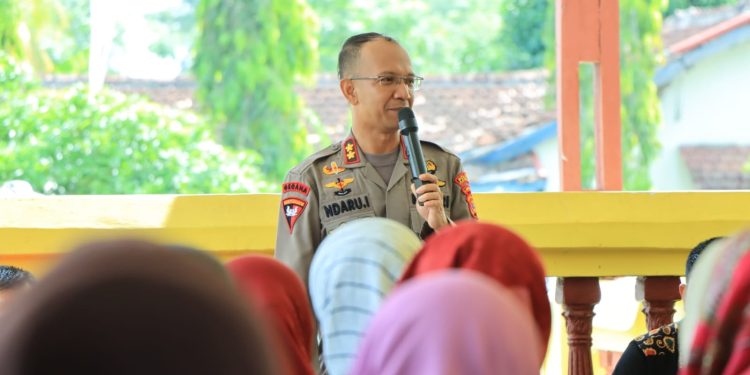 Inilah Curhatan ke Kapolres Tulang Bawang Barat dalam Giat Jumat Curhat