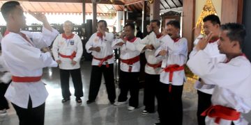 Danrem Wijayakusuma Raih Kenaikan Tingkat Beladiri Tangan Kosong Merpati Putih