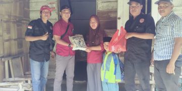 Pengurus FPII Tubaba Bagikan Sembako dalam Rangka HUT ke 7