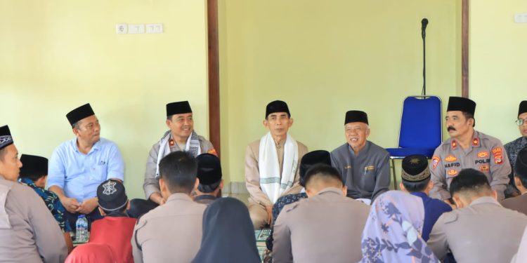 Polres Tulang Bawang Barat Memperingati Isra’ Mi’raj Nabi Muhammad SAW Tahun 1444 H