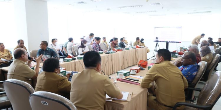 Kemendagri Gelar Rakor Bersama Pemprov Papua Tengah Maksimalkan Roda Pemerintahan