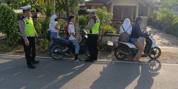 Tertibkan Pelajar Membawa Motor, Satlantas Polres Tubaba Gelar Penertiban di Jalan Raya