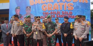 Danrem Wijayakusuma Dampingi Kapolda Jateng Lepas Keberangkatan Pemudik Balik Gratis di Purwokerto