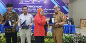 Workshop Evaluasi Pengelolaan Keuangan dan Pembangunan Desa 2023 di Buka Langsung oleh Sekda