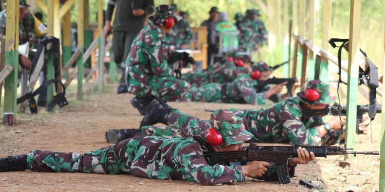 Asah Kemampuan Menembak, Kodim 0410/KBL Gelar Latbak Jatri TW III TA 2023