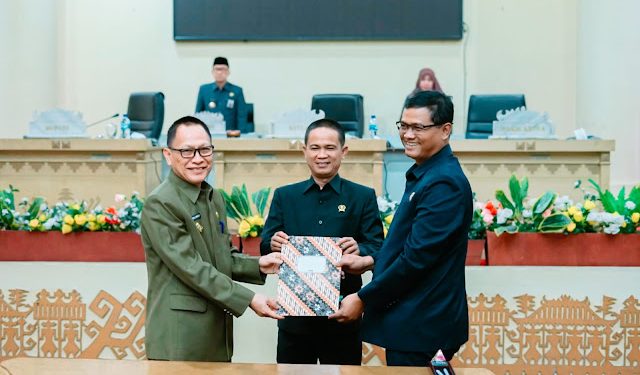 Qudrotul Ikhwan Hadiri Paripurna DPRD Kabupaten Tulang Bawang