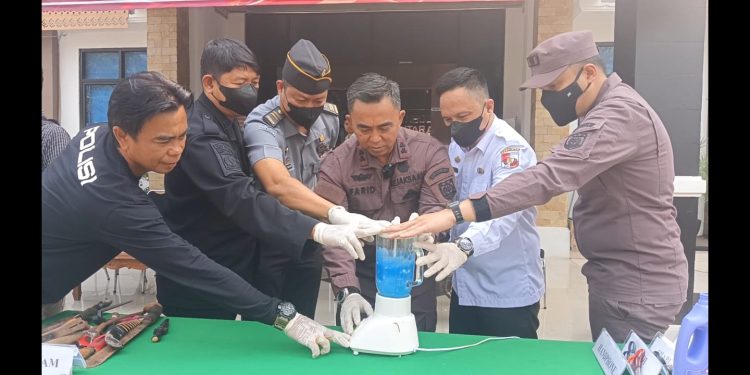 Kejari Lampura Musnahkan BB 38 Perkara Periode Juni – September 2023