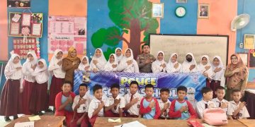 Satlantas Polres Tulang Bawang Berikan Edukasi Sejak Dini Kepada Ratusan Pelajar SD Negeri 1 Gunung Sakti