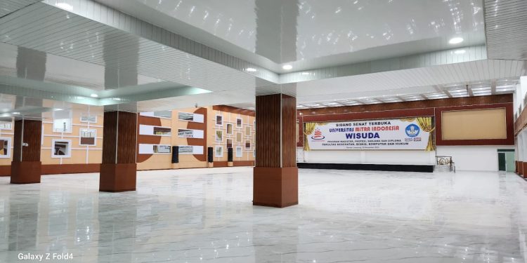 Andi Surya; Peresmian GSG UMITRA Kampus B Ditandai Anugerah Award Pendidikan, Wanita Berprestasi dan Bazaar