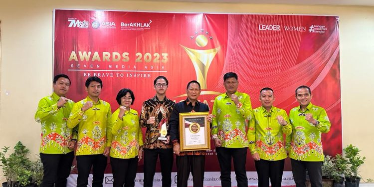 PJ Bupati Tulang Bawang Raih Anugerah Penghargaan Kepala Daerah Kinerja Terbaik 2023