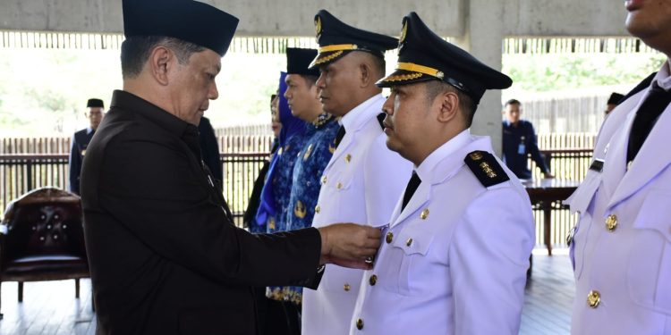 M. Firsada Lantik dan Ambil Sumpah Jabatan Segenap Pejabat Aparatur Pemkab Tubaba