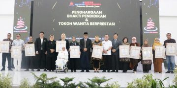Peresmian GSG UMITRA Kampus B Dimeriahkan UMITRA AWARD dan Penyanyi Dewi Yull