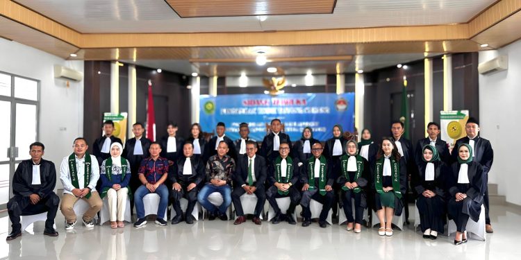 17 Advokat Persadin Lampung Diambil Sumpahnya di Pengadilan Tinggi Tanjung Karang