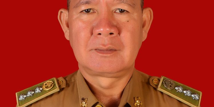 Camat Sukau Ahmad Sater Tutup Usia, Pj. Bupati Lambar Ungkapkan Belasungkawa Mendalam