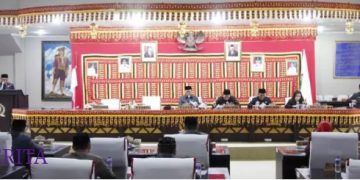 Bupati Lampung Selatan Sampaikan Raperda APBD TA 2024 ke DPRD