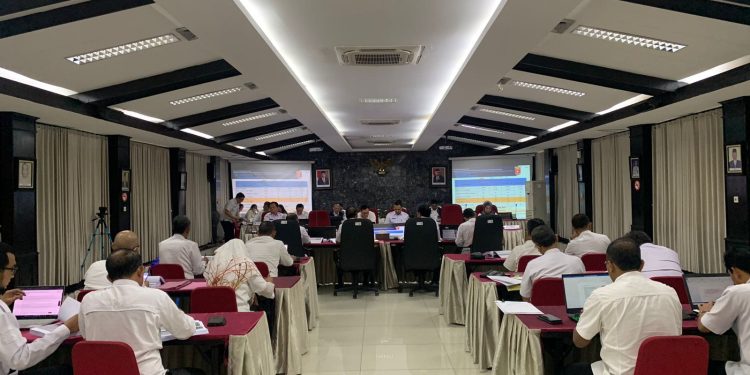 Penjabat (Pj) Bupati Lampung Barat Drs. Nukman M.M Kembali Dievaluasi Kinerjanya Sebagai Kepala Daerah