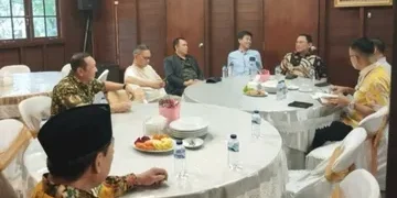 Rumah Kayu Saksi Pertemuan Hanan A Rozak dengan Tim Penjaringan PAN Lampung