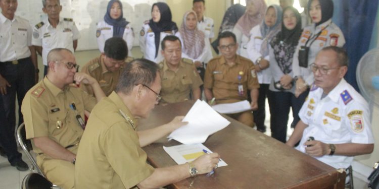 Drs Qudrotul Ikhwan MM Sidak ke OPD di Lingkungan Pemda Tuba