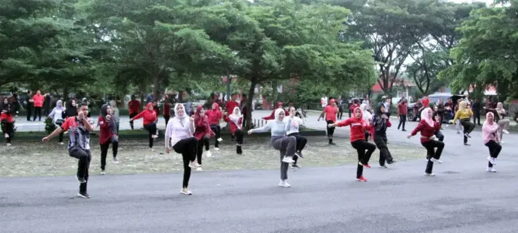 ASN dan Sekda Lampung Selatan Senam Bersama di GWH