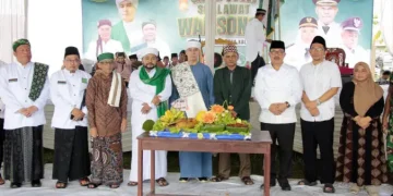 Halal Bihalal dan Sholawat di Kalisari Turut Dihadiri oleh Sekda Lampung Selatan