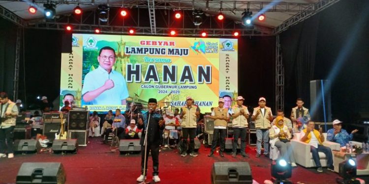 Ribuan Warga Lampung Timur Banjiri Gebyar Lampung Maju Bersama Hanan