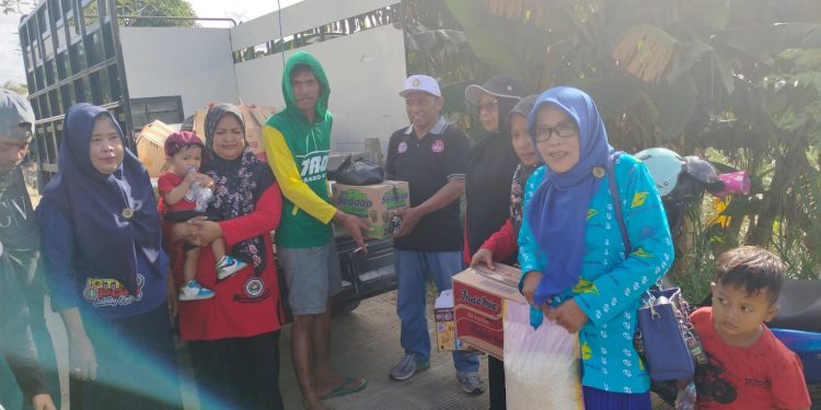 FPII Korwil Sidrap Mengajak Salah Satu TK untuk Berpartisipasi Kepada Korban Bencana Alam