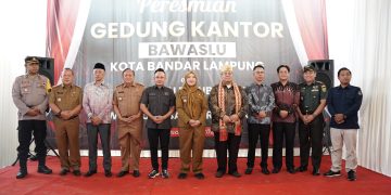 Dandim 0410/KBL Hadiri Peresmian Kantor Bawaslu Kota Bandar Lampung