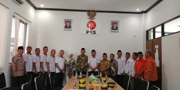 Pilkada Way Kanan 2024, Ali Rahman dan Ayu Asalasiyah Penuhi Undangan DPW PKS Lampung