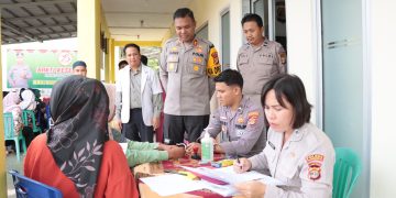 Seksi Dokkes Polres Tulang Bawang Gelar Bakti Kesehatan KB Gratis, AKBP James: Sebanyak 78 Warga Yang Mengikuti Kegiatan
