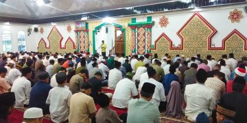 Shalat Idul Adha di Pusatkan di Masjid Baiturrohim, Ini Pesan PJ Bupati Lambar