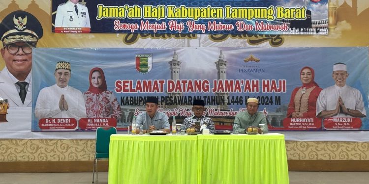 Sambut Kepulangan 227 Jamaah Haji Asal Lambar, Nukman Berharap Menjadi Haji Mabrur dan Mabruroh