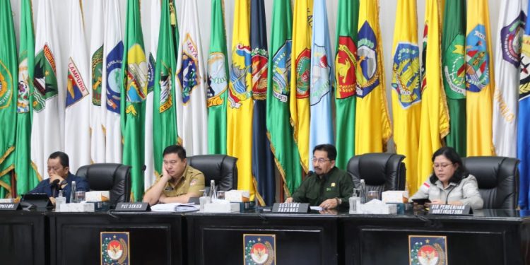 Plt. Sekjen Kemendagri: Pengendalian Inflasi Bisa Dilakukan melalui Kerja Sama dengan Pemda Terdekat