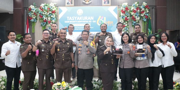 Polres Tulang Bawang Berikan Surprise Pada Peringatan Hari Bhakti Adhyaksa ke 64 Tahun 2024