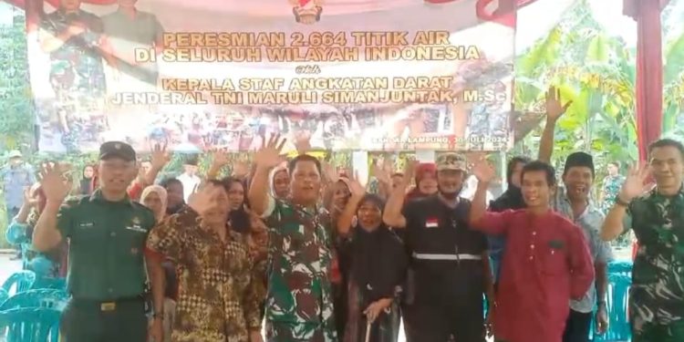 Resmikan 2.664 Titik Air Di Seluruh Nusantara, Puluhan Warga di Bandar Lampung Ucap Terimakasih Kepada Kasad