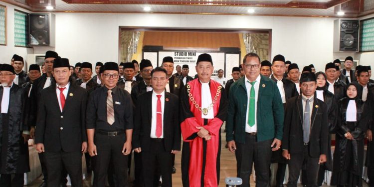 Pengadilan Tinggi Banten dan NTB Mengambil Sumpah Advokat Persadin Angkatan VII dan VIII