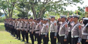 Puluhan Personil Disiagakan dalam Amankan Tahapan Pendaftaran Pilkada 2024 di Keerom