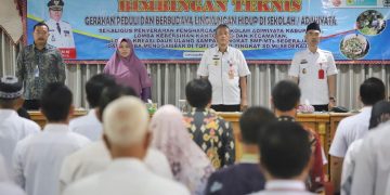 Buka Bimtek PBLHS, Wasisno Berharap Sekolah di Lambar Lebih Banyak Lagi Mendapat Adiwiyata