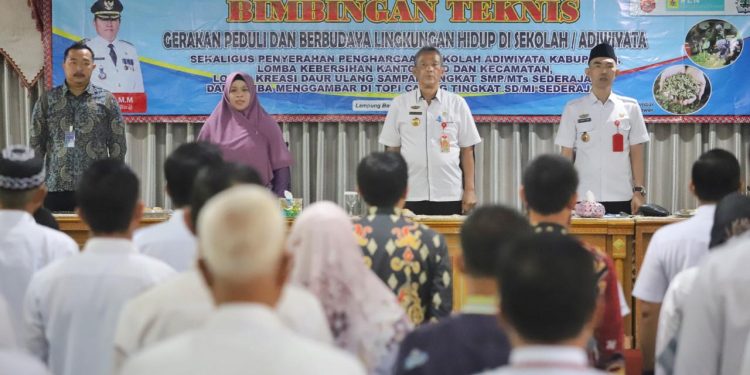 Buka Bimtek PBLHS, Wasisno Berharap Sekolah di Lambar Lebih Banyak Lagi Mendapat Adiwiyata