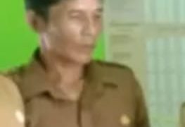 Kepala Desa Purwotani Diduga Mempekerjakan Aparatur Desanya Menggunakan Ijazah Orang Lain