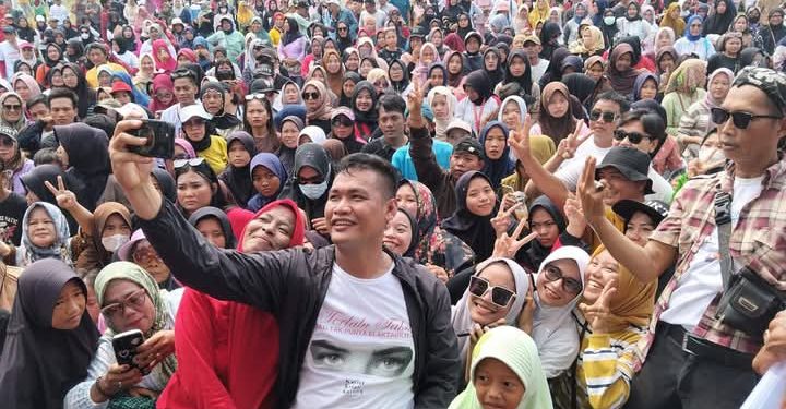 Surya Jaya Rades: Pilih Kotak Kosong, Coblos Nomor 2