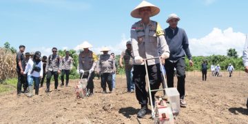 Launching Gugus Tugas Polri dalam Mendukung Ketahanan Pangan Nasional di Lahan Jagung Pusdiklat Polri Suskun Keerom