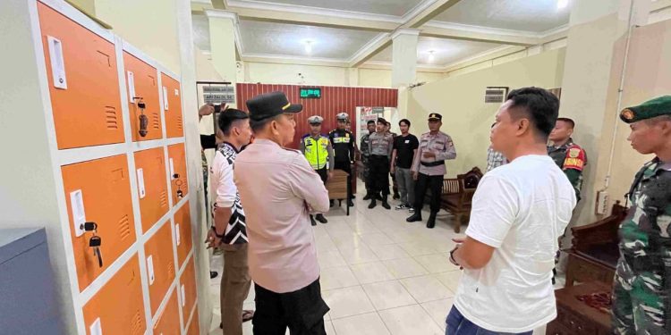 Polres Tubaba Laksanakan Patroli KYRD  Pengecekan Kantorndan Gudang Logistik KPU