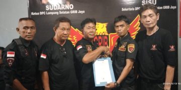 Penyerahan SK kepada PAC GRIB Jaya Se-lampung Selatan yang Sudah Terbentuk