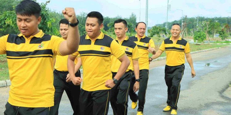 Olahraga Pagi, Personil Polres Tubaba Laksanakan Jalan Santai Dan Senam Bersama