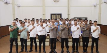 Kapolres Tulang Bawang Berikan Arahan dan Motivasi Kepada Personel Satreskrim Serta Satresnarkoba