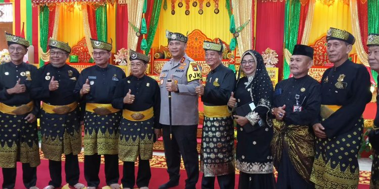 Kapolda Kepri Penuhi Undangan  Lam dan Ziarah Pulau Penyengat