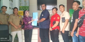 DPC PWRI Lamsel, Organisasi RMD dan LBH PWRI Mendampingi Warga Laporan di Kejati Provinsi Lampung