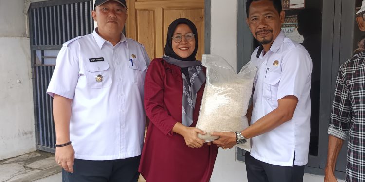 Pemkot Bandar Lampung Berikan Bantuan Beras