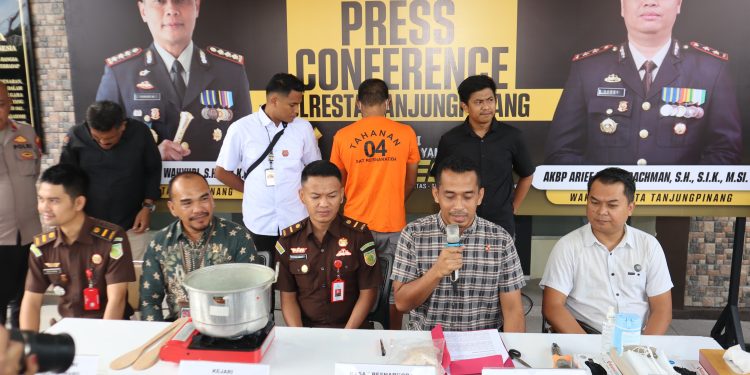 Satuan Narkoba Polresta Tanjungpinang Musnahkan 168 Gram Sabu