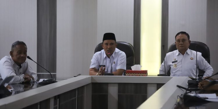 Kelanjutan Pembangunan Pasar Tematik Pemkab Lambar Gelar Rapat